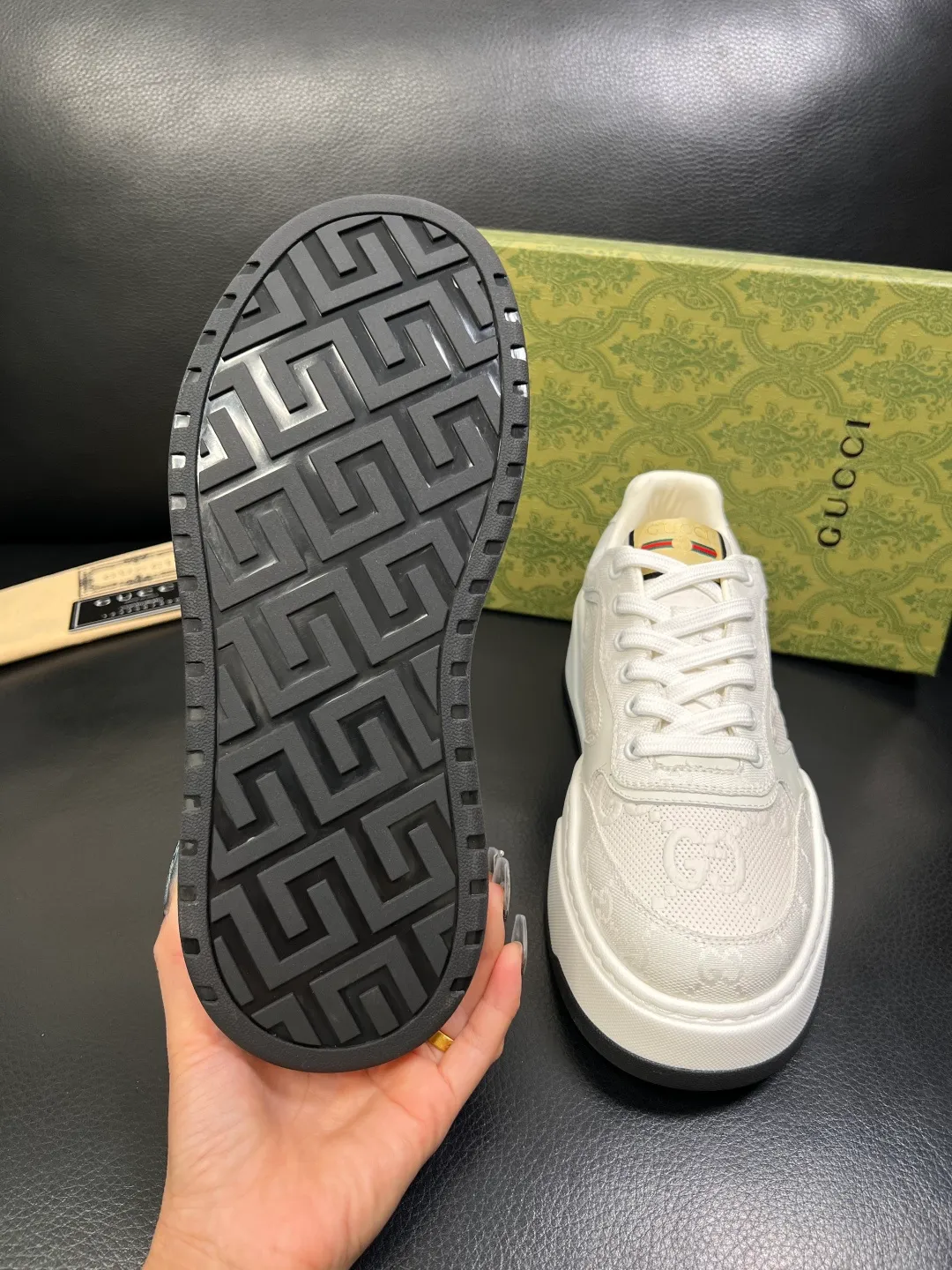 Men's shoes 💰840 Gucci high quality top crafts Gucci counter new original factory configuration, imported cowhide fabric from Italy, imported cowhide lining, breathable and comfortable, sole: original factory special supply original sole super comfortable, original factory and single goods, welcome to compare, code number 38-44 (customized 45 46)